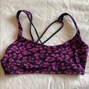 Lululemon sports bra